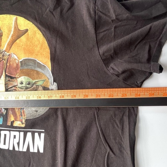 Star Wars Shirt Mens XL Black The Mandalorian Baby Yoda Boba Fett Graphic Print - Picture 4 of 5